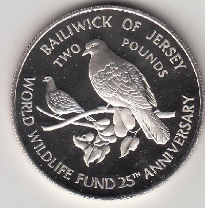 Beschrijving: 2 Pond  WILDLIFE  PIGEON BIRD